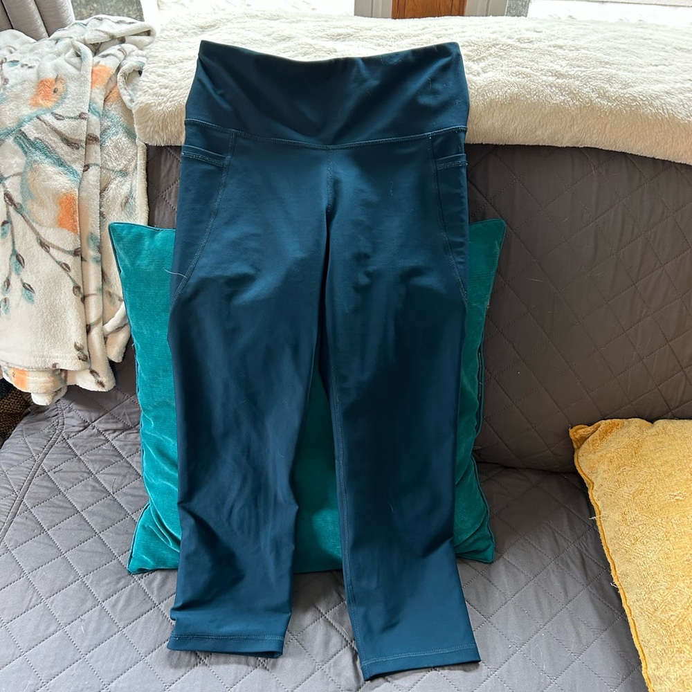 Old Navy Active Blue High-Rise Leggings
